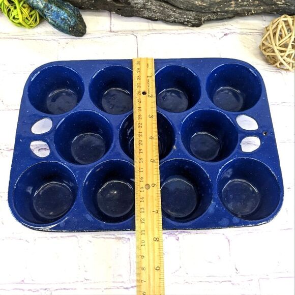 VINTAGE Wagner Griswold Blue Porcelain Cast Iron Popover Cupcake Muffin Pan - Picture 6 of 9